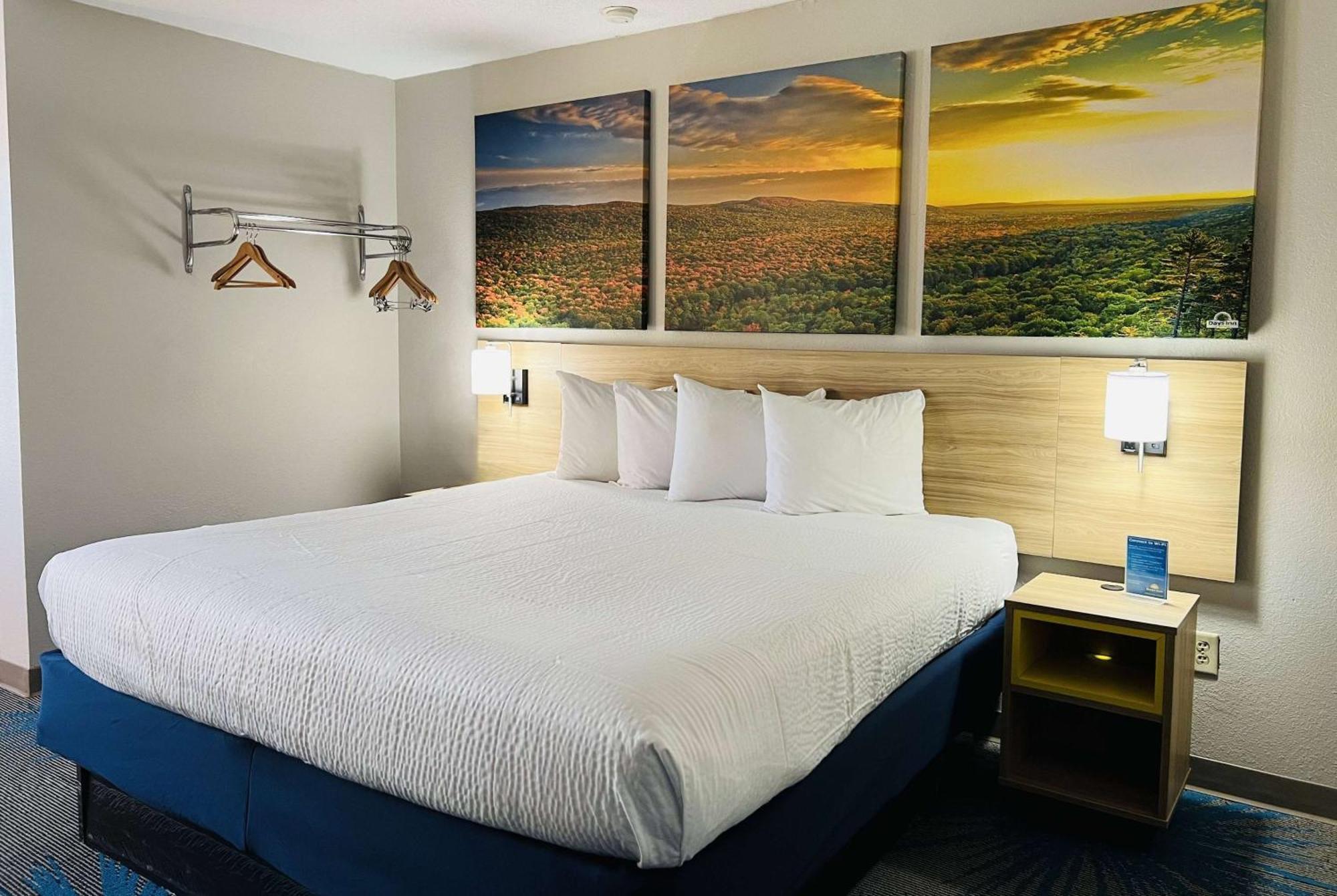 Days Inn By Wyndham Jamestown Eksteriør billede
